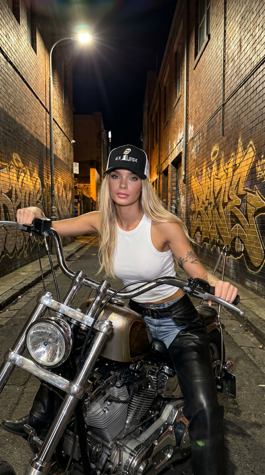 ezIggz Logo Titanium Adult 6-Panel Trucker Cap
